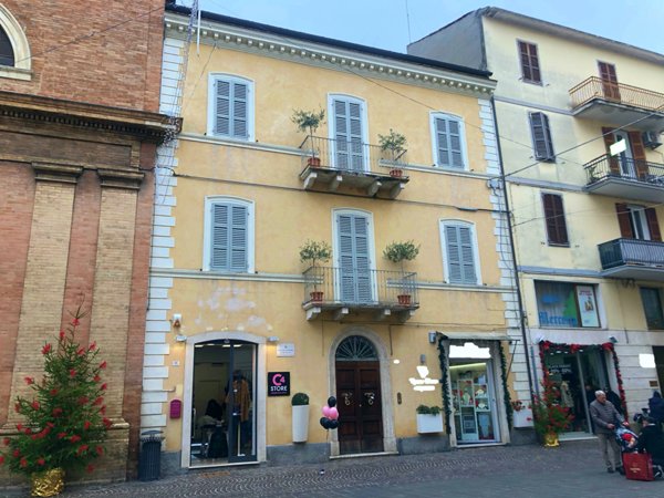 trivano in vendita a San Benedetto del Tronto