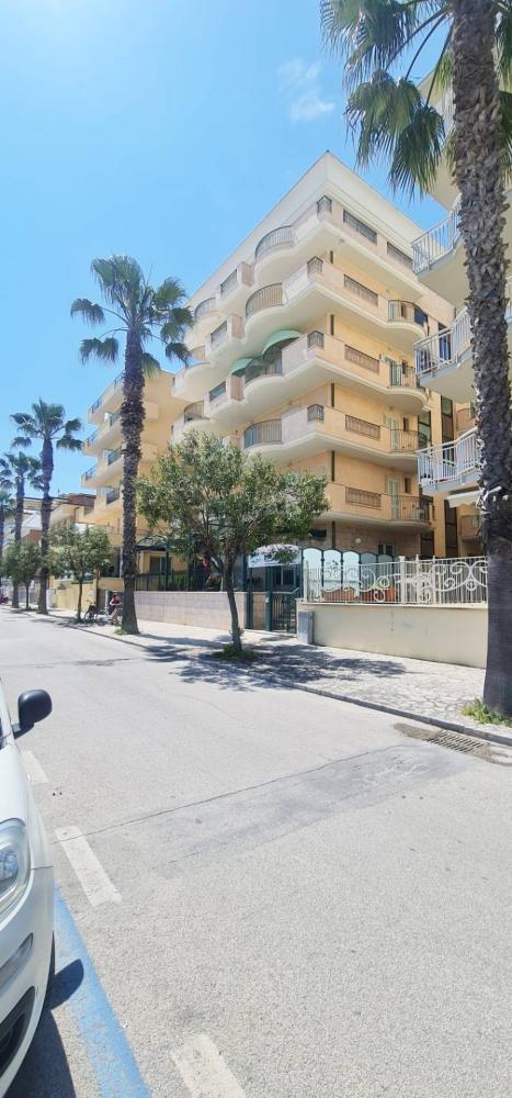 appartamento in vendita a San Benedetto del Tronto in zona Sentina