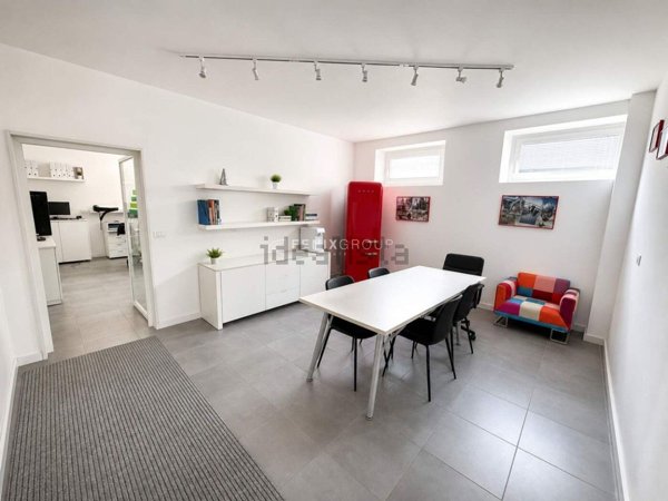 casa indipendente in vendita a San Benedetto del Tronto in zona Sentina