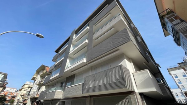 appartamento in vendita a San Benedetto del Tronto in zona Sentina