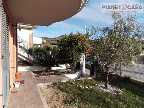 appartamento in vendita a San Benedetto del Tronto in zona Sentina