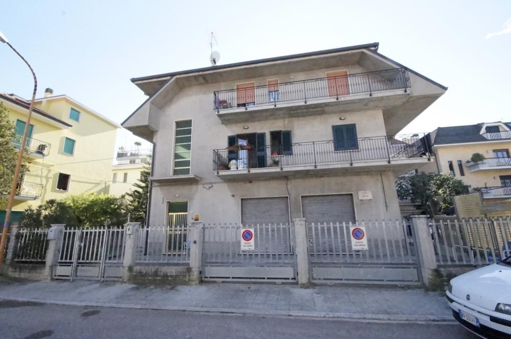 appartamento in vendita a San Benedetto del Tronto in zona Sentina