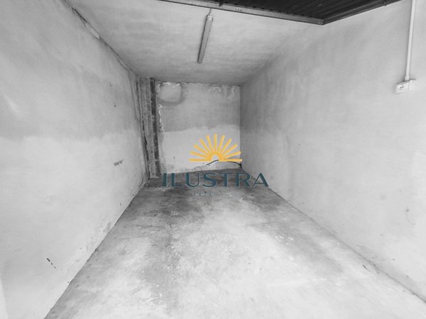 box auto in vendita a San Benedetto del Tronto