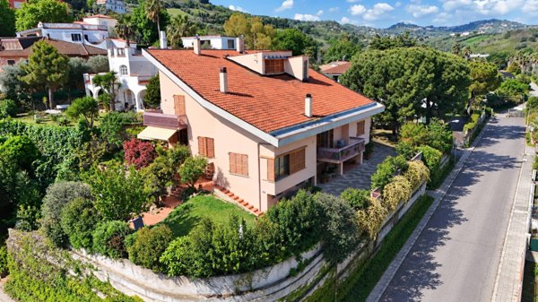 casa indipendente in vendita a San Benedetto del Tronto