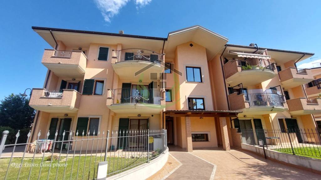 appartamento in vendita a Spinetoli in zona Pagliare