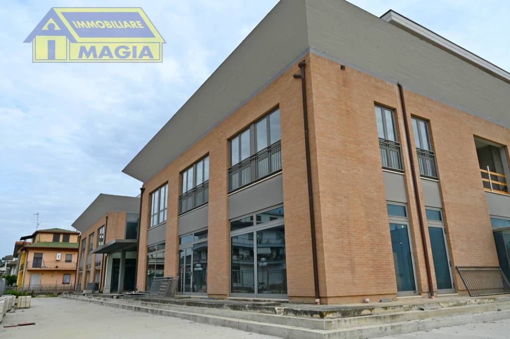 appartamento in vendita a Spinetoli in zona Pagliare
