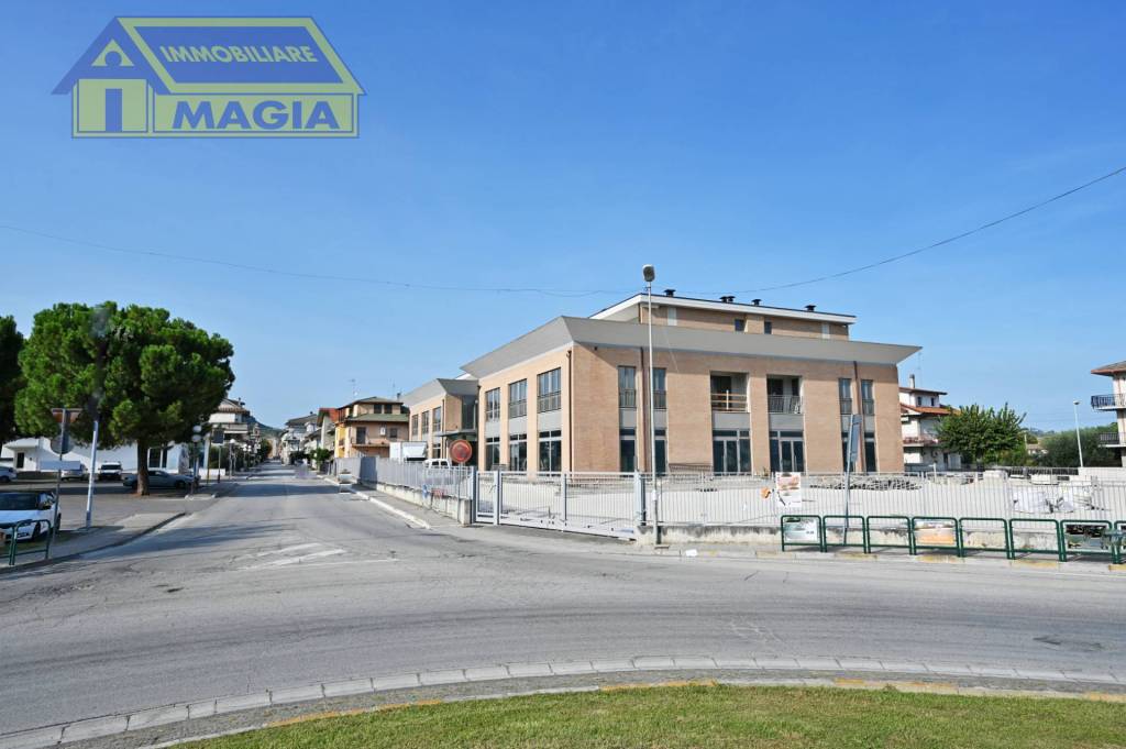 appartamento in vendita a Spinetoli in zona Pagliare