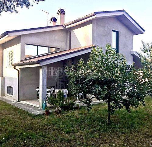 casa indipendente in vendita a Spinetoli