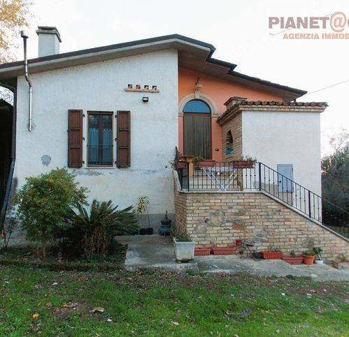 casa indipendente in vendita a Spinetoli