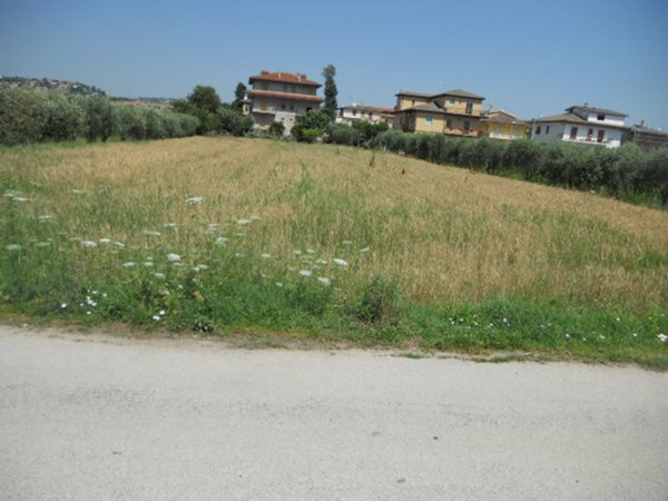 terreno edificabile in vendita a Spinetoli in zona Pagliare