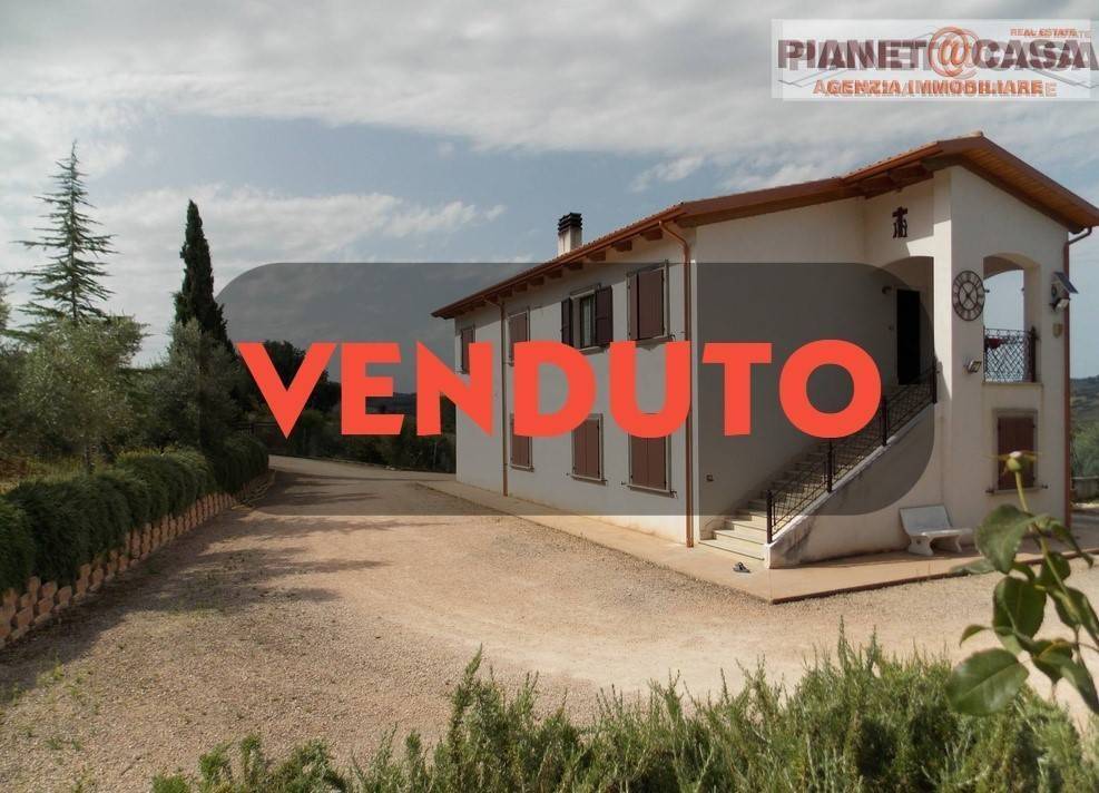 casa indipendente in vendita a Spinetoli in zona Pagliare