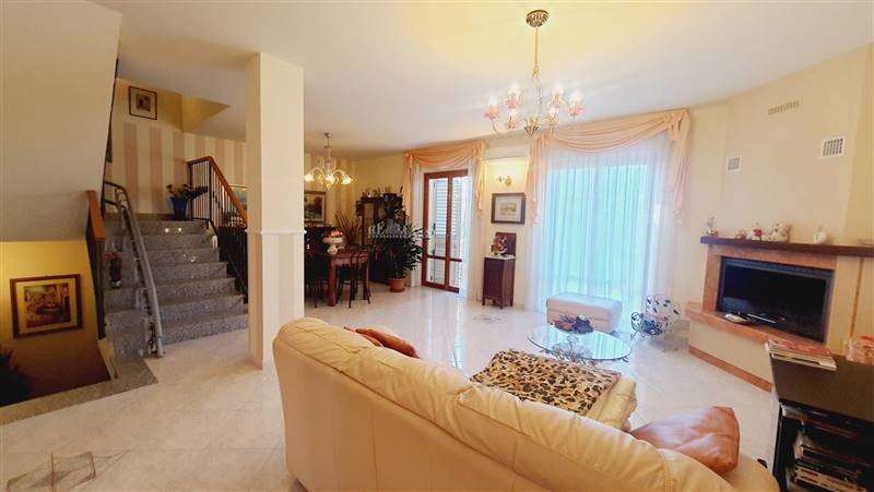 casa indipendente in vendita a Spinetoli