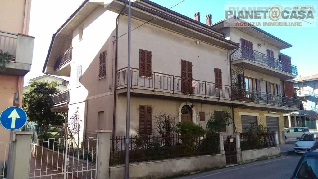 casa indipendente in vendita a Spinetoli in zona Pagliare