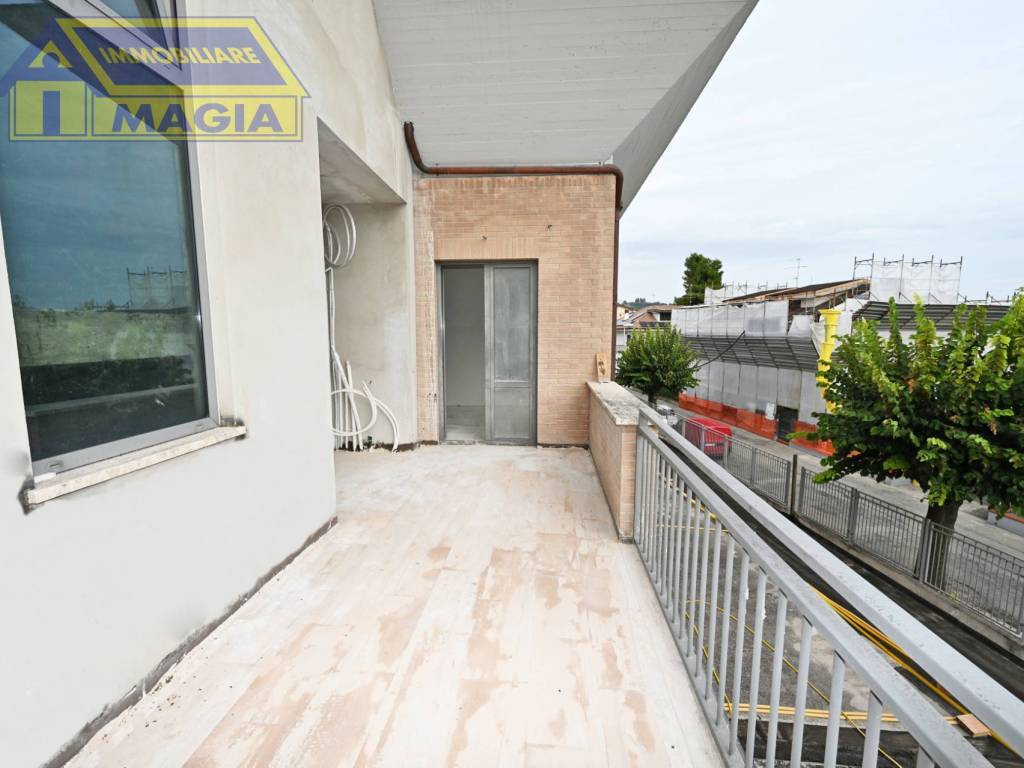appartamento in vendita a Spinetoli in zona Pagliare