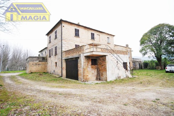 casa indipendente in vendita a Spinetoli