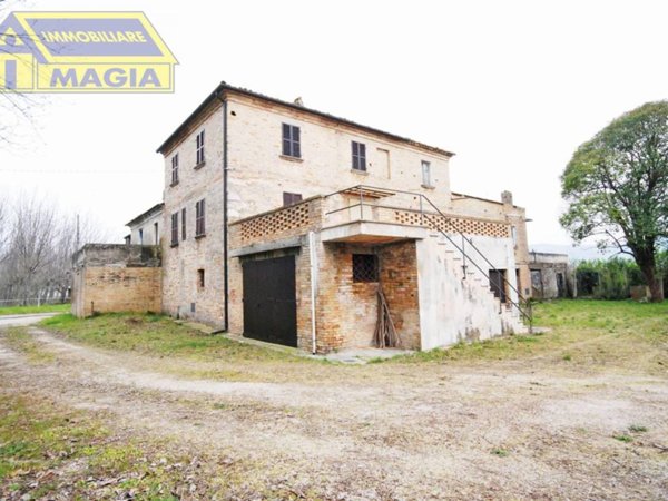 casa indipendente in vendita a Spinetoli