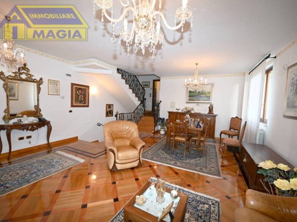 casa indipendente in vendita a Spinetoli in zona Pagliare