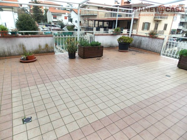 appartamento in vendita a Spinetoli in zona Pagliare