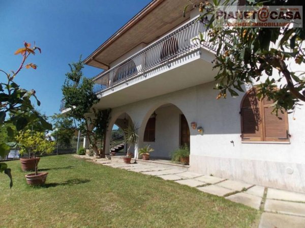 casa indipendente in vendita a Spinetoli