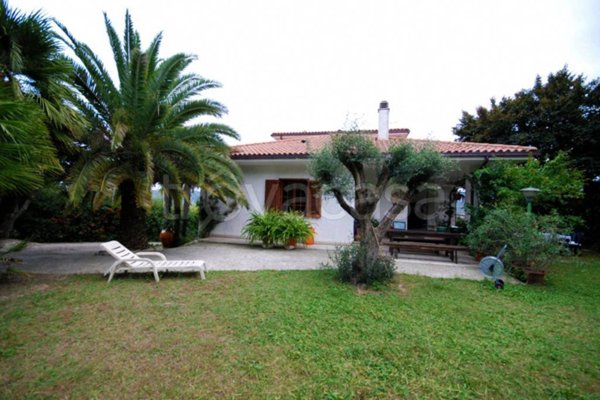 casa indipendente in vendita a Spinetoli in zona Pagliare