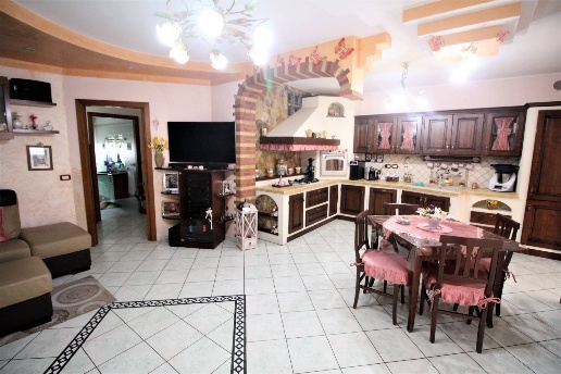 appartamento in vendita a Spinetoli in zona Pagliare