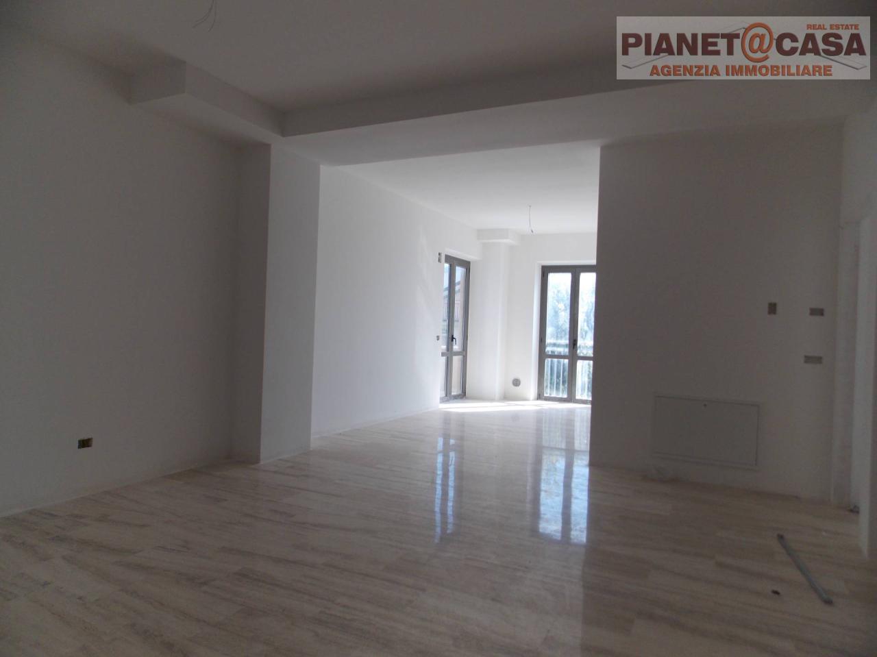 appartamento in vendita a Spinetoli in zona Pagliare
