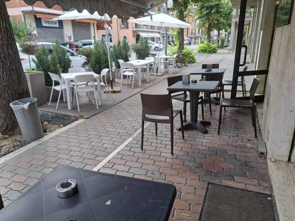 negozio in vendita a Spinetoli in zona Pagliare