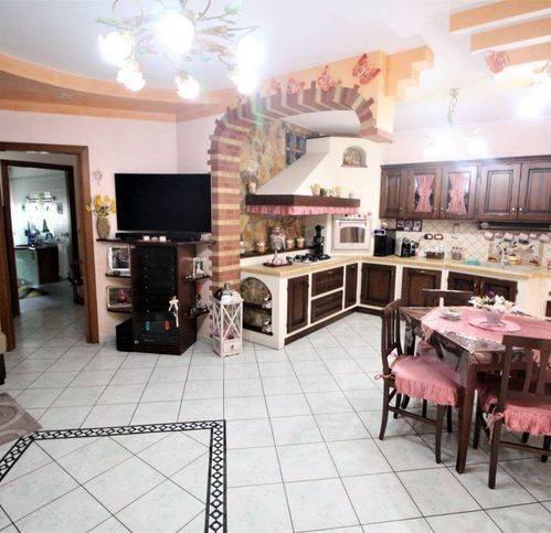 appartamento in vendita a Spinetoli in zona Pagliare