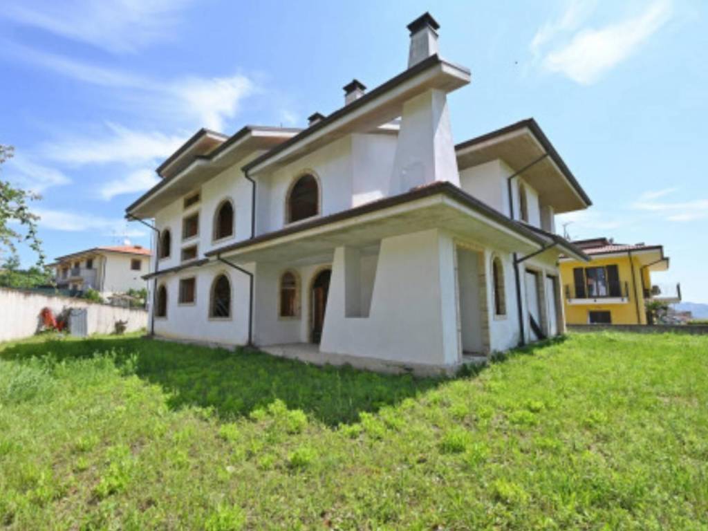 casa indipendente in vendita a Spinetoli