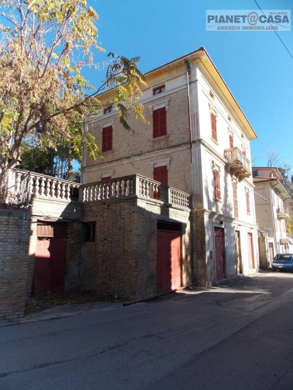 casa indipendente in vendita a Spinetoli