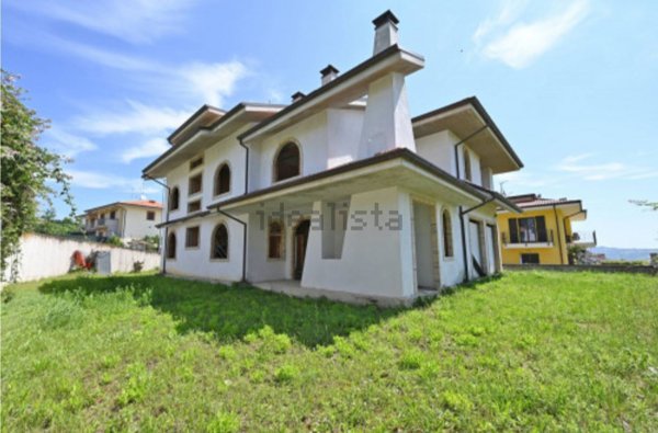 casa indipendente in vendita a Spinetoli