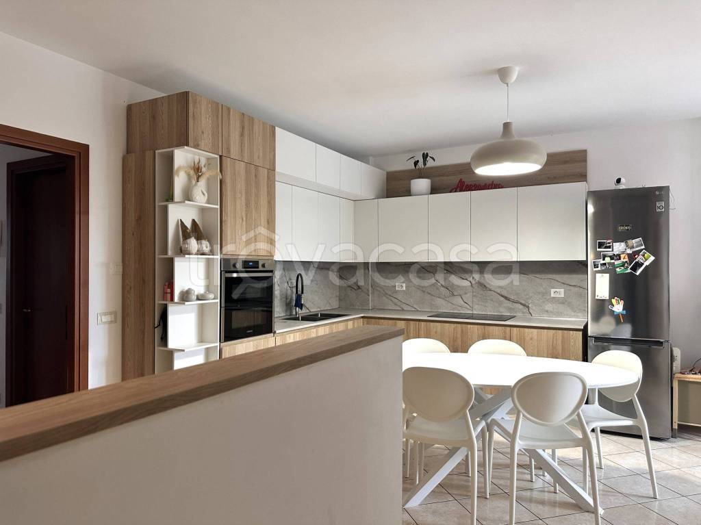 appartamento in vendita a Spinetoli in zona Pagliare