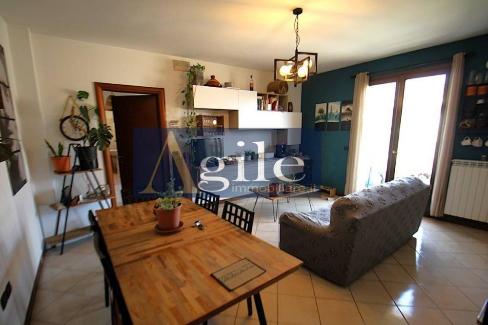 appartamento in vendita a Spinetoli in zona Pagliare