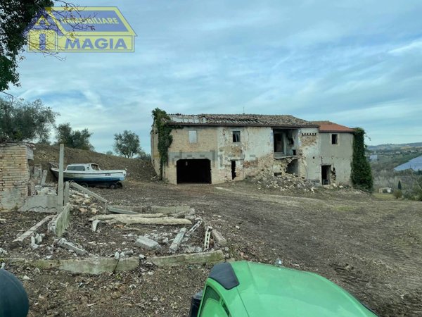 casa indipendente in vendita a Spinetoli