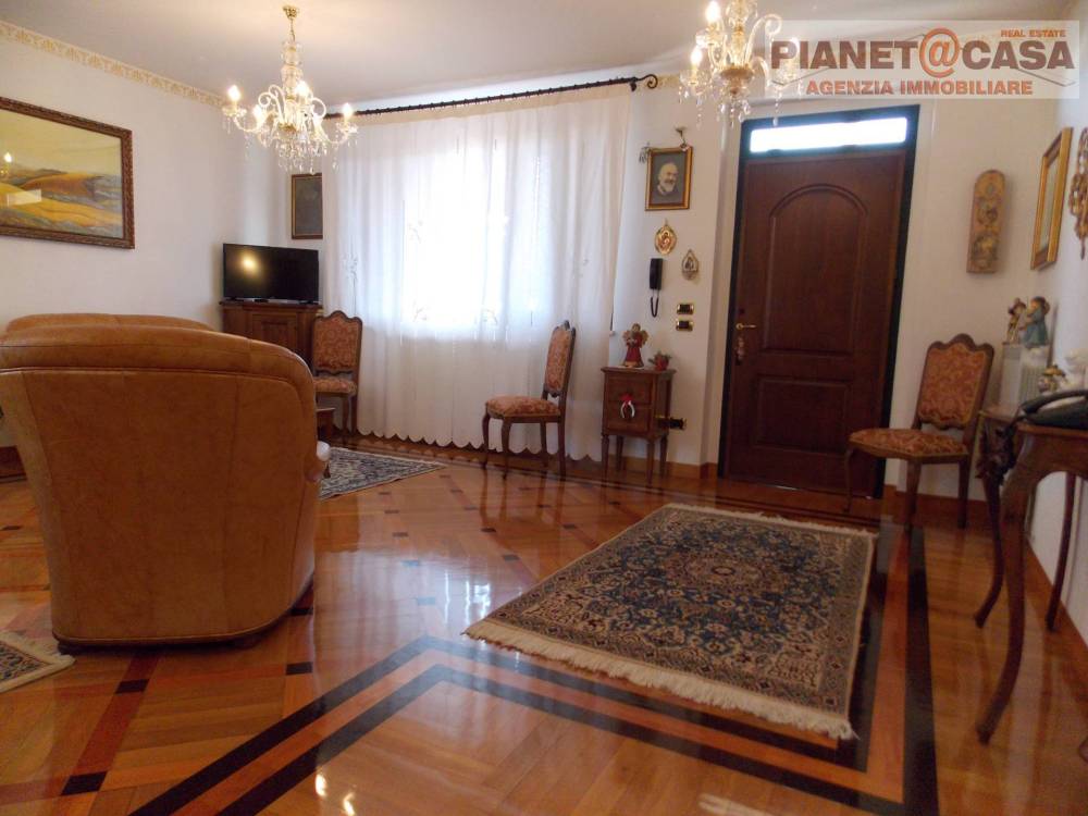 casa indipendente in vendita a Spinetoli in zona Pagliare