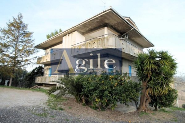 casa indipendente in vendita a Spinetoli in zona Pagliare