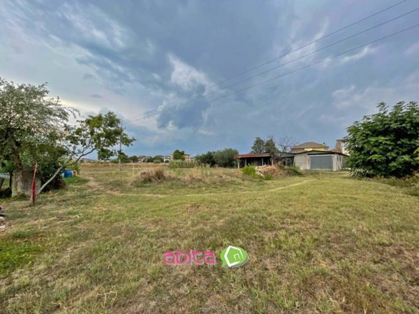 terreno edificabile in vendita a Spinetoli in zona Pagliare