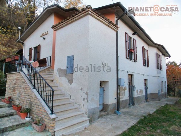 casa indipendente in vendita a Spinetoli