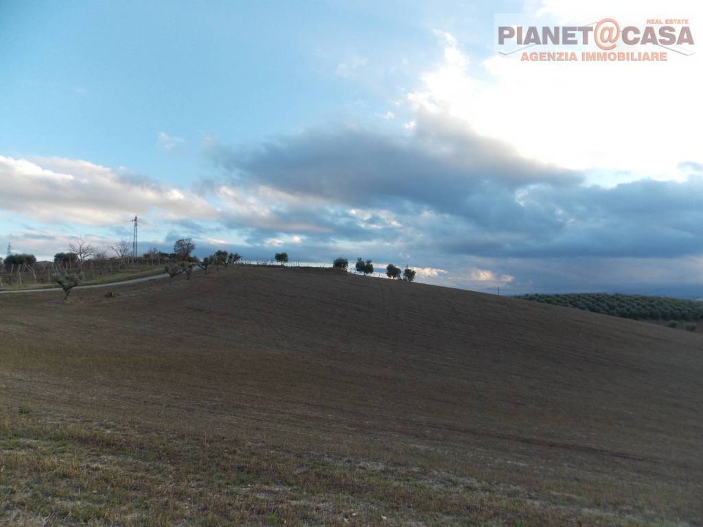 terreno in vendita a Spinetoli