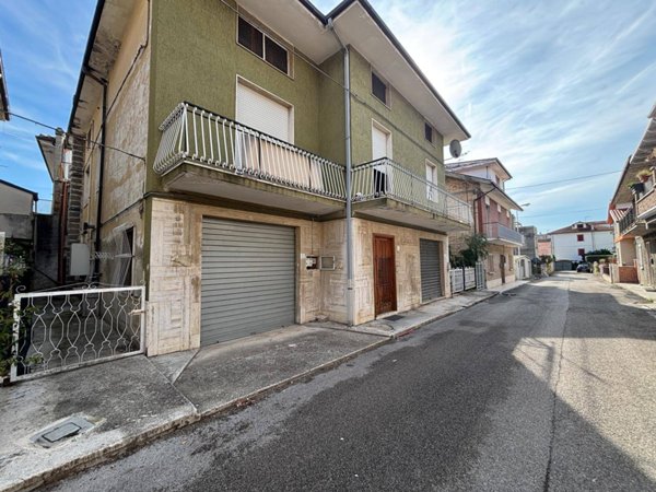 appartamento in vendita a Spinetoli in zona Pagliare
