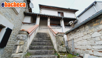 casa indipendente in vendita a Venarotta in zona Capodipiano
