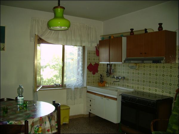 casa indipendente in vendita a Venarotta in zona Gimigliano