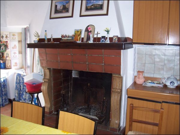 casa indipendente in vendita a Venarotta in zona Gimigliano