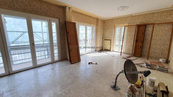 intera palazzina in vendita a Venarotta