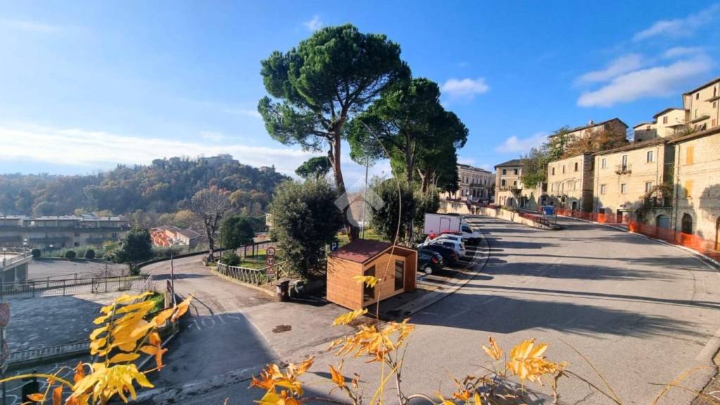 casa indipendente in vendita a Venarotta