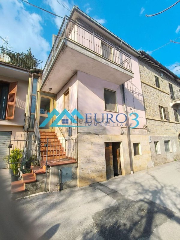 casa indipendente in vendita a Venarotta