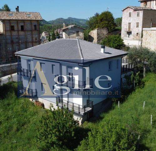 appartamento in vendita a Venarotta