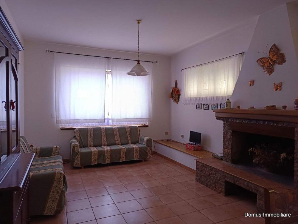 casa indipendente in vendita a Venarotta in zona Gimigliano