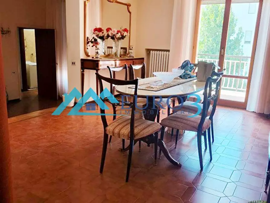 appartamento in vendita a Venarotta in zona Olibra