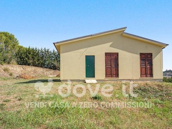 casa indipendente in vendita a Venarotta in zona Gimigliano
